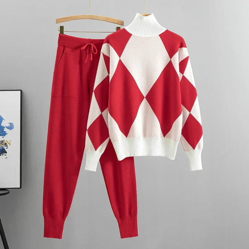 Giada™ - Completo Maglia con Motivo a Rombi e Collo Alto
